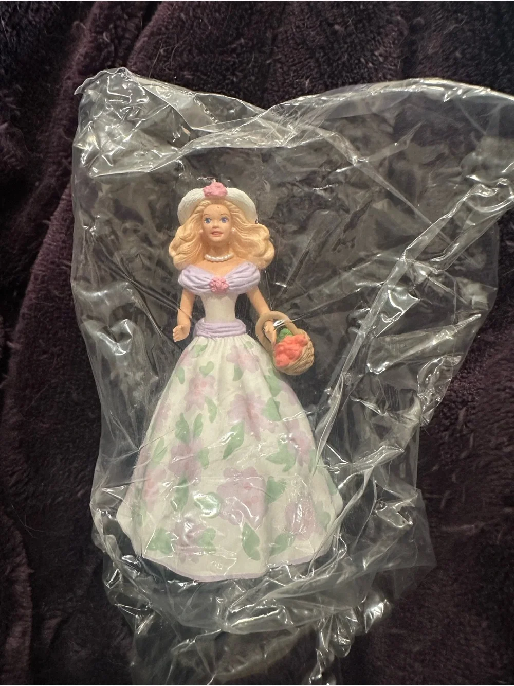 Keepsake Springtime Barbie Ornament - Pink Floral 1995 Easter Collection